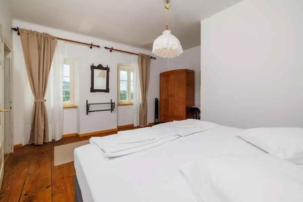 Holiday Home In Bribir 39113