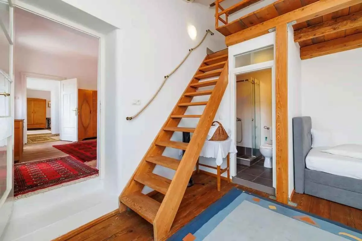 Holiday Home In Bribir 39113 Croatie